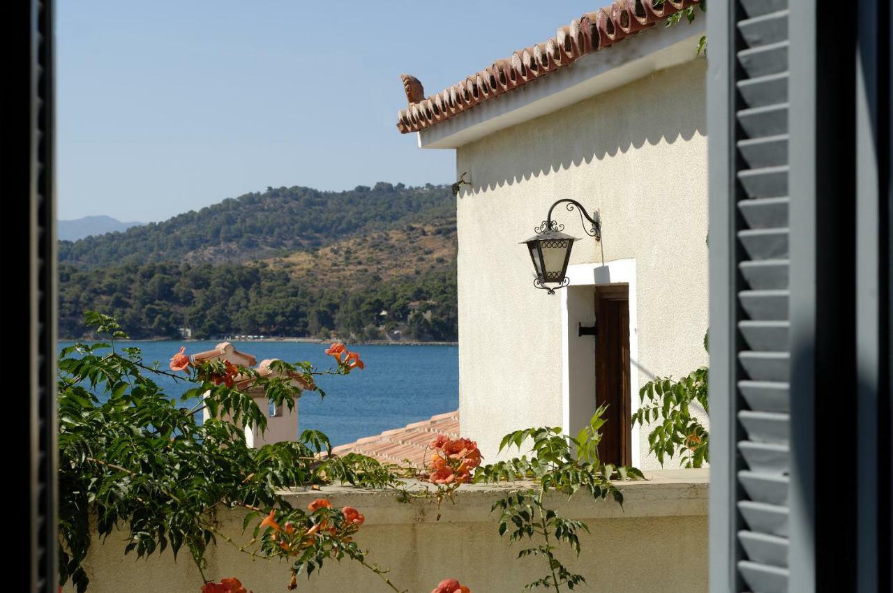 Sto Roloi Island Houses Poros Town Exteriör bild